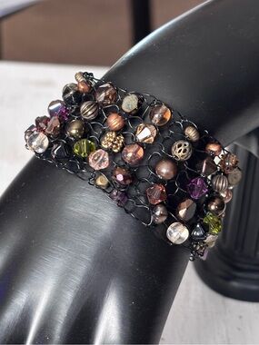 🌼VTG Wide Beaded Metal Mesh Bracelet